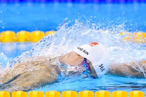 开云体育-乔治封神夜！步行者掀翻马刺，冠军级表现诠释何为超级巨星