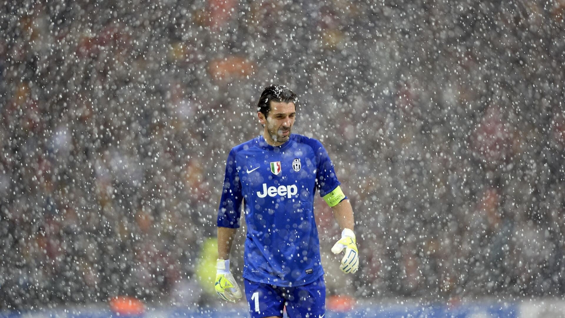 玻利维亚对阵巴拉圭，托尼的教科书式表现，诠释足球的纯粹与智慧