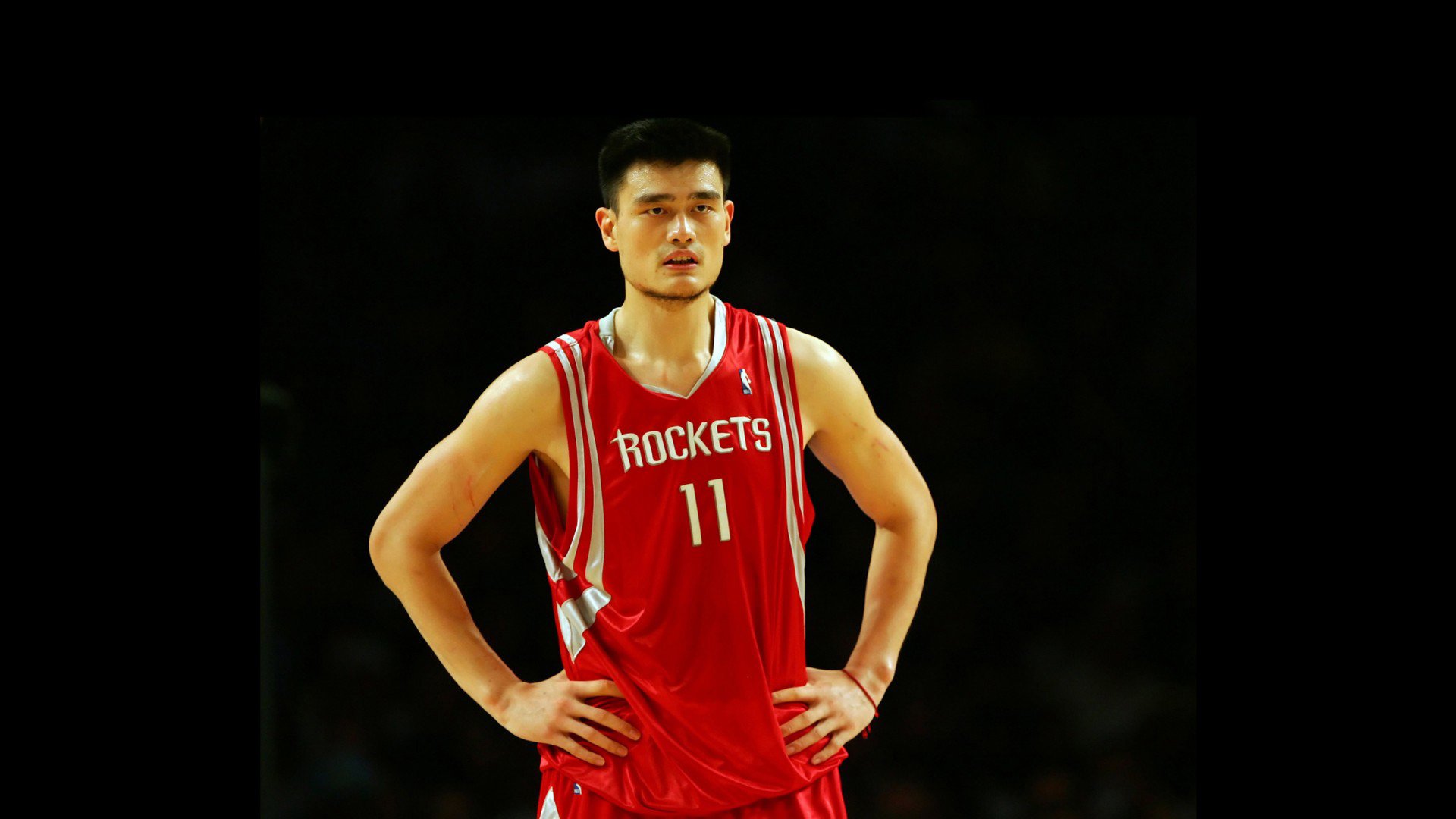 东欧铁骑的华丽乐章，费利克斯引领罗马尼亚绝杀喀麦隆，挺进2026世界杯